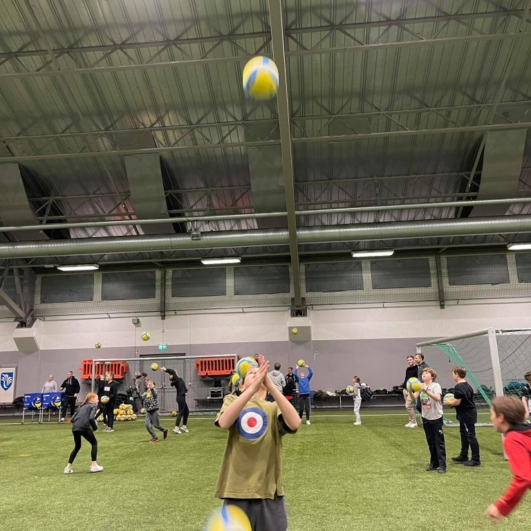 245609440_387810493076066_3701023314641021388_n