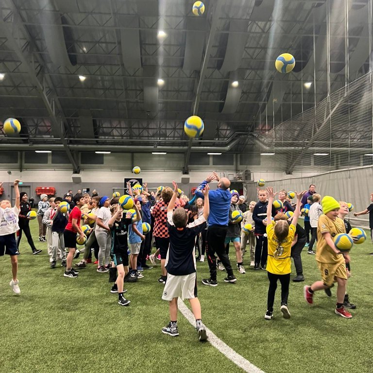 310977570_571925048075629_2425582610789025148_n