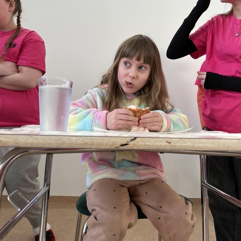 423903707_1081180106478062_2719258668765632337_n