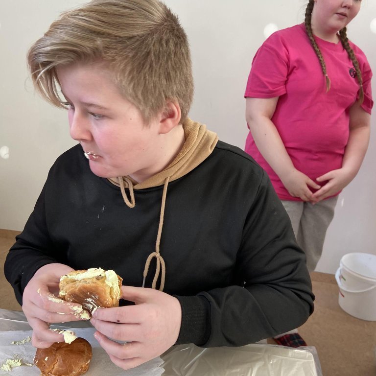 427856009_894865515461943_6804485932070007571_n