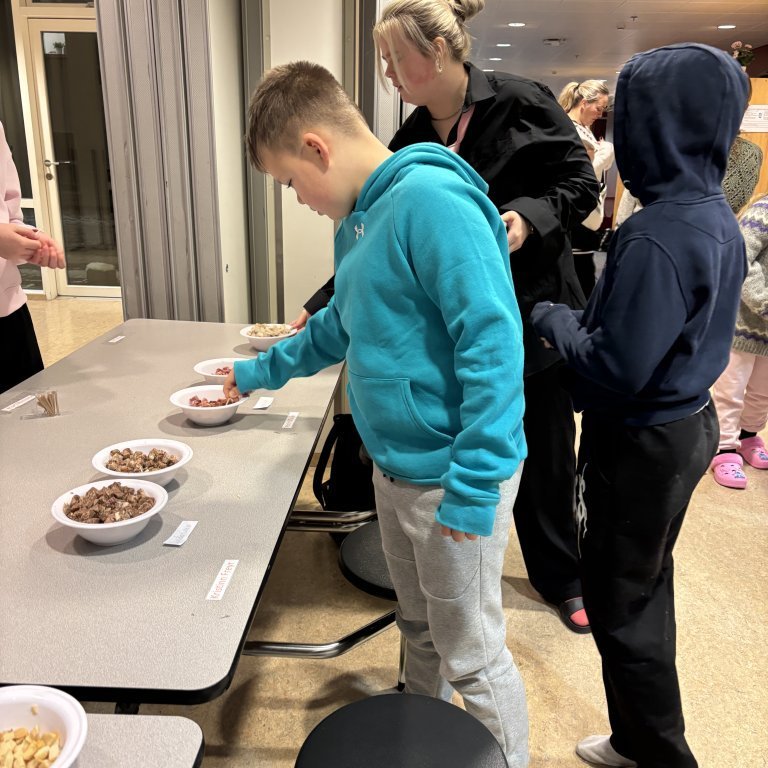 20250124_090236895_ios