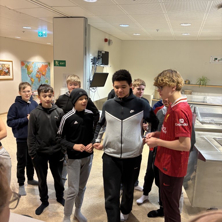 20250124_091609178_ios