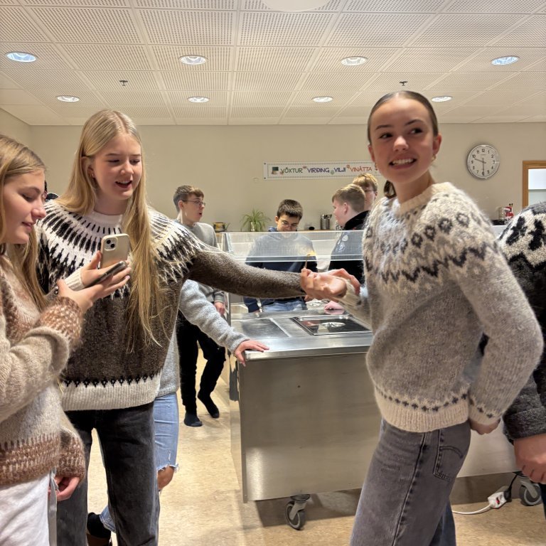 20250124_092840138_ios