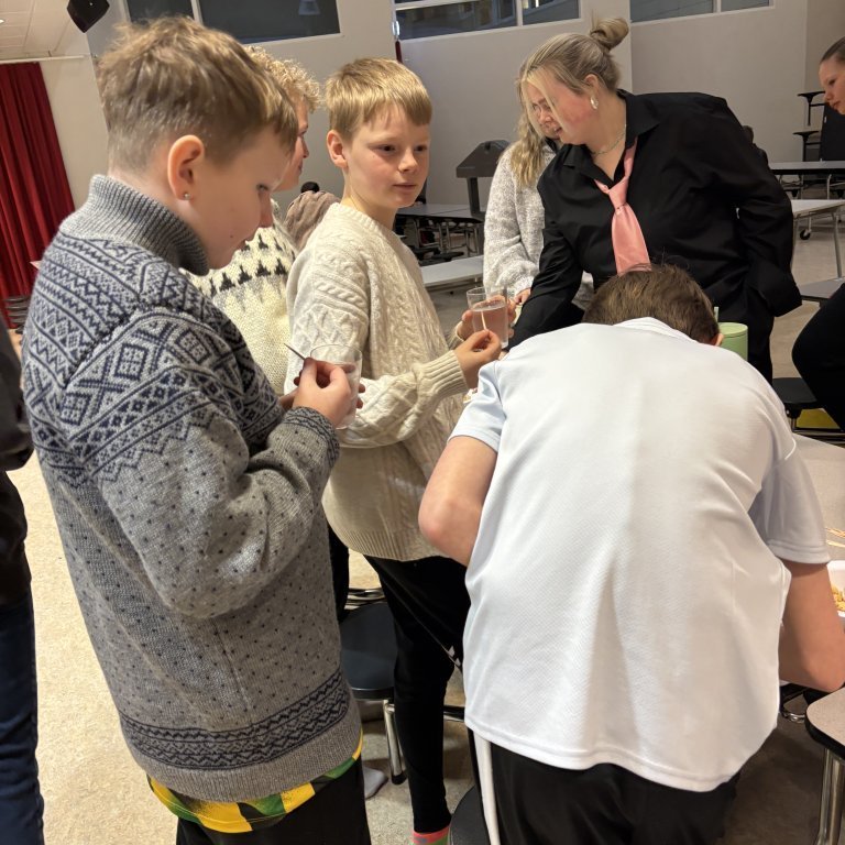 20250124_094129276_ios