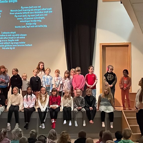 20231116_092027157_ios