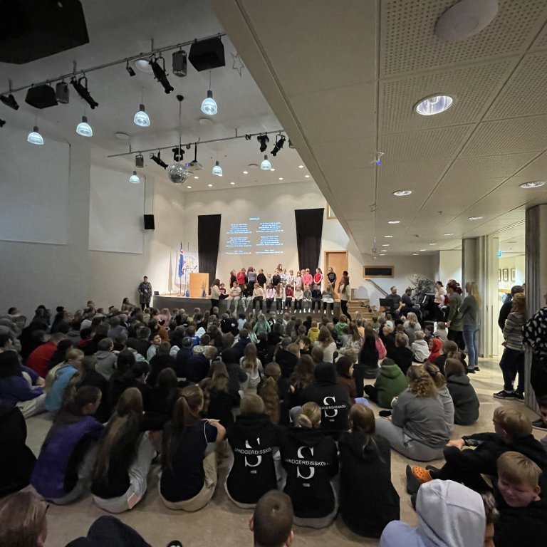 20231116_092049050_ios