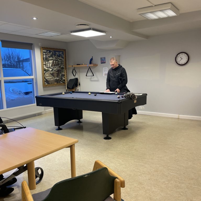 20231116_103734112_ios