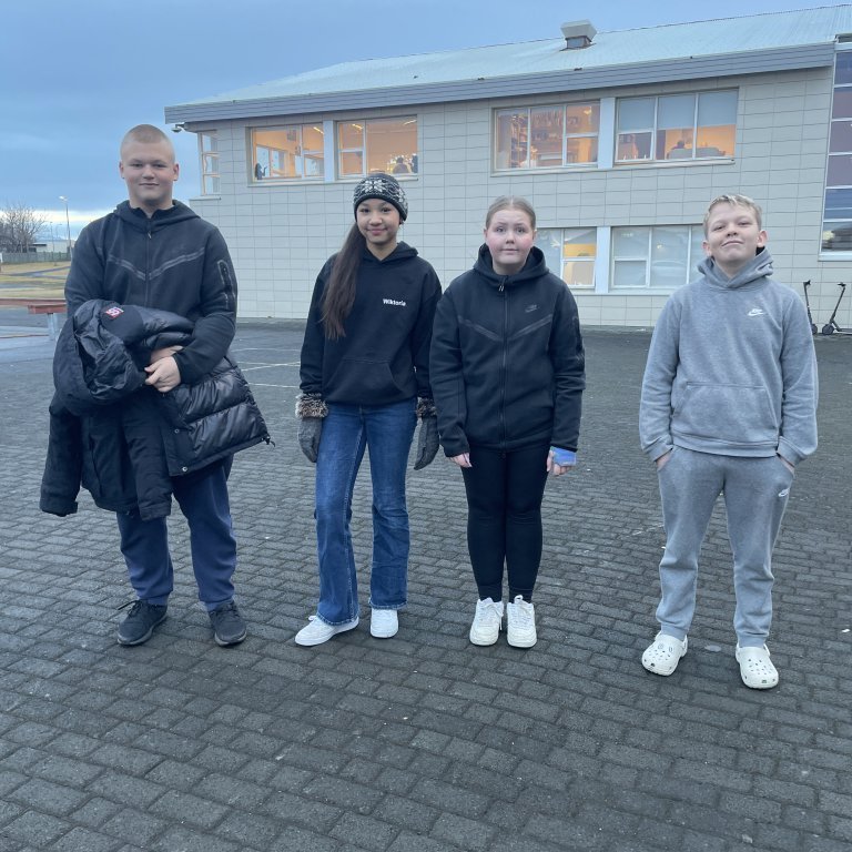 20231116_104554383_ios