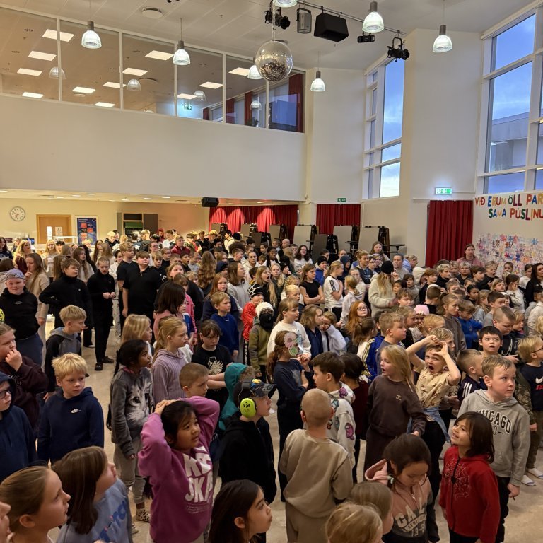 20251114_093230251_ios