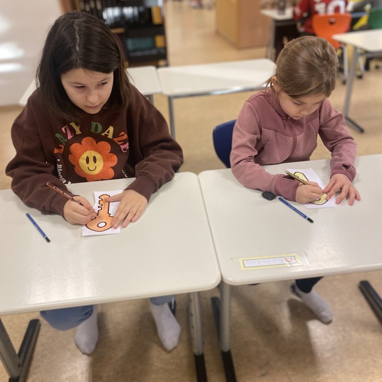 20231108_102742500_ios