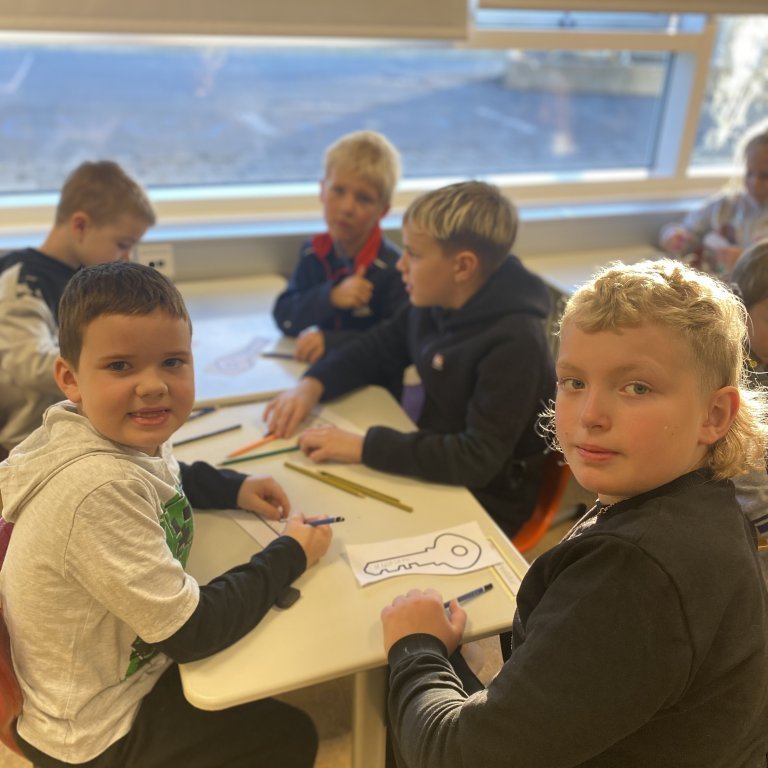 20231108_102818534_ios