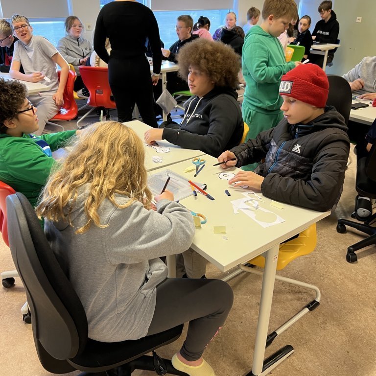 20231108_104242044_ios