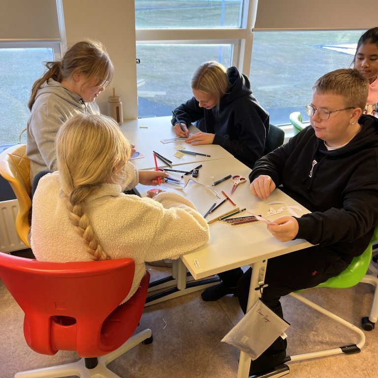 20231108_104251549_ios