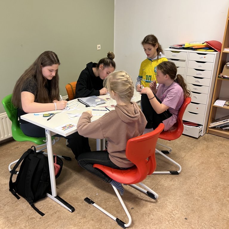 20231108_104257487_ios