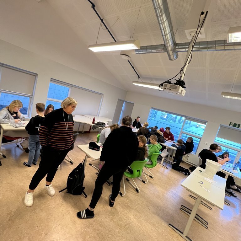 20231108_104411582_ios