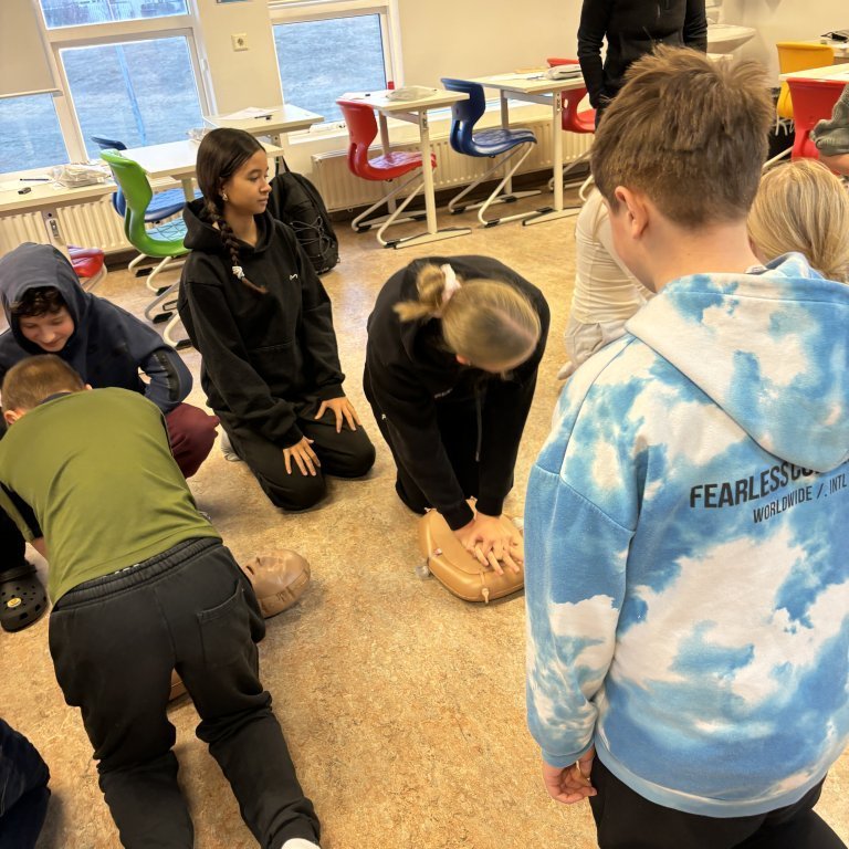 20241120_110531236_ios