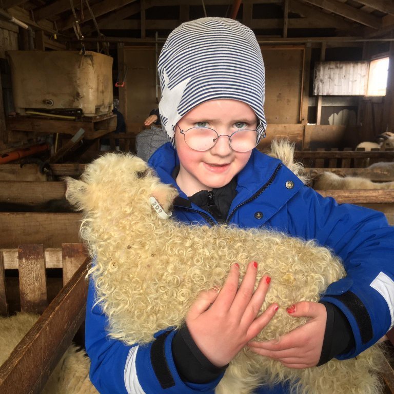 96790241_242157130449608_1323732723335954432_n