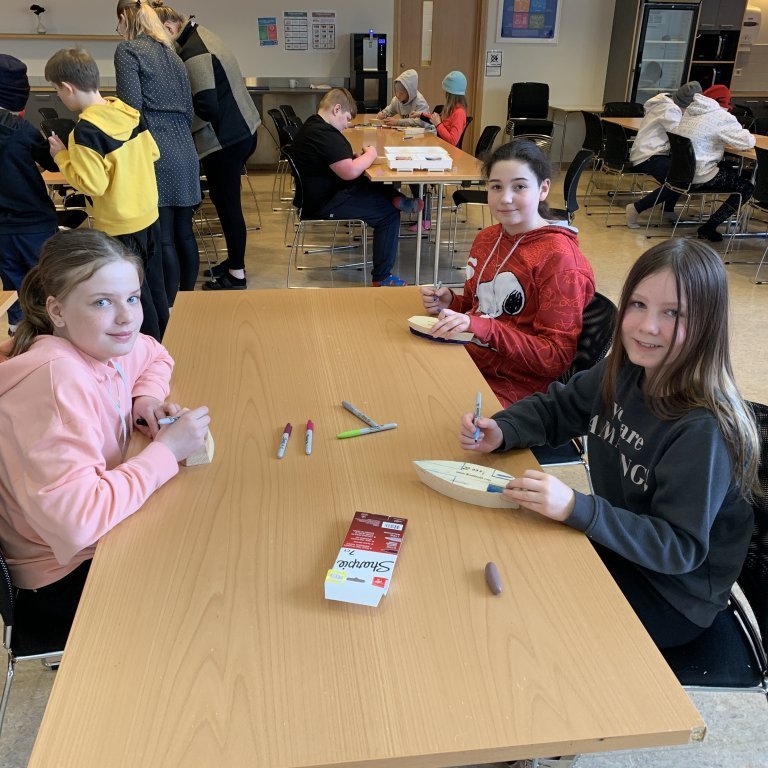 20220405_102330055_ios