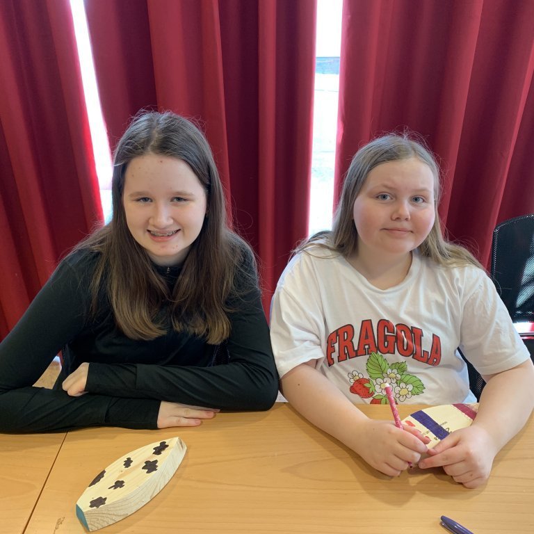 20220405_102543471_ios