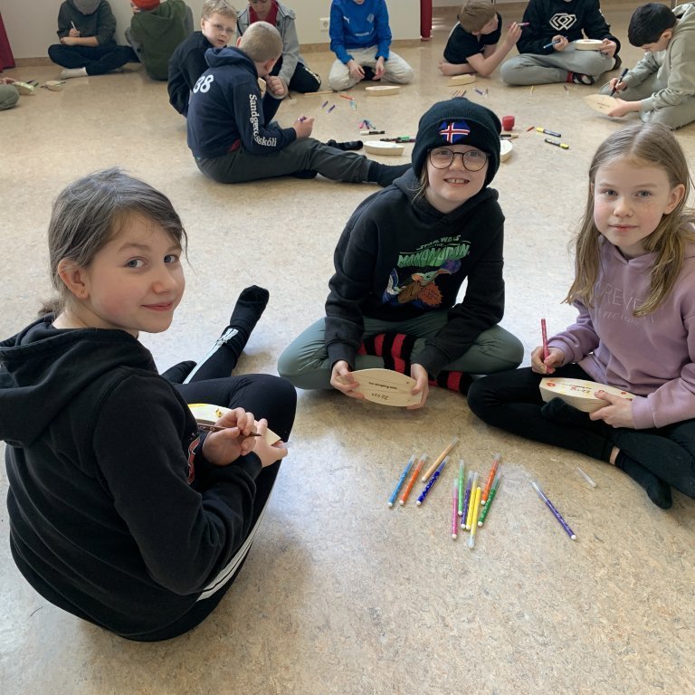 20220405_102744507_ios