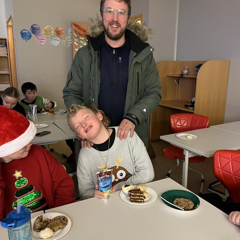 400818486_1005897090492908_1068363668761783889_n