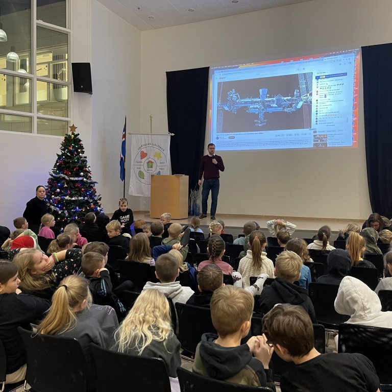 image-20231204-094306-3458b43d