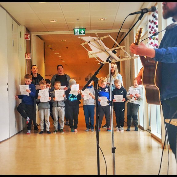 ab1bc317-c280-4555-a600-41ba125a9b0d