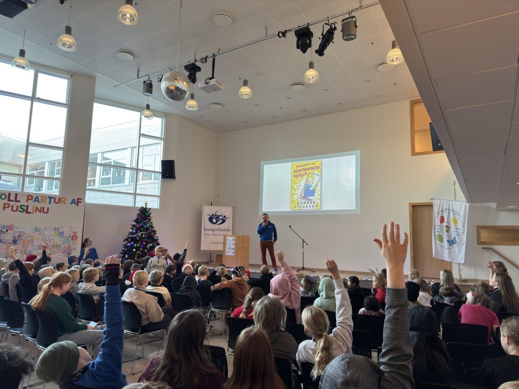 Gunnar Helgason rithöfundur í heimsókn