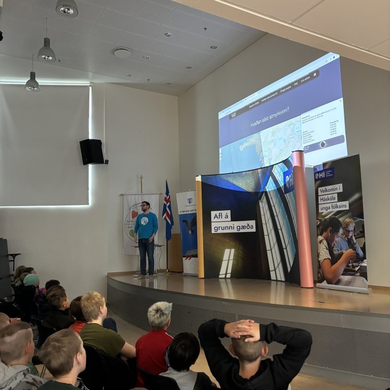 20240830_092158454_ios