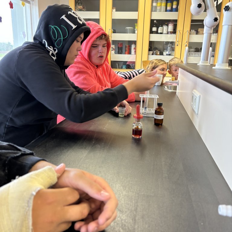 20240830_094935777_ios