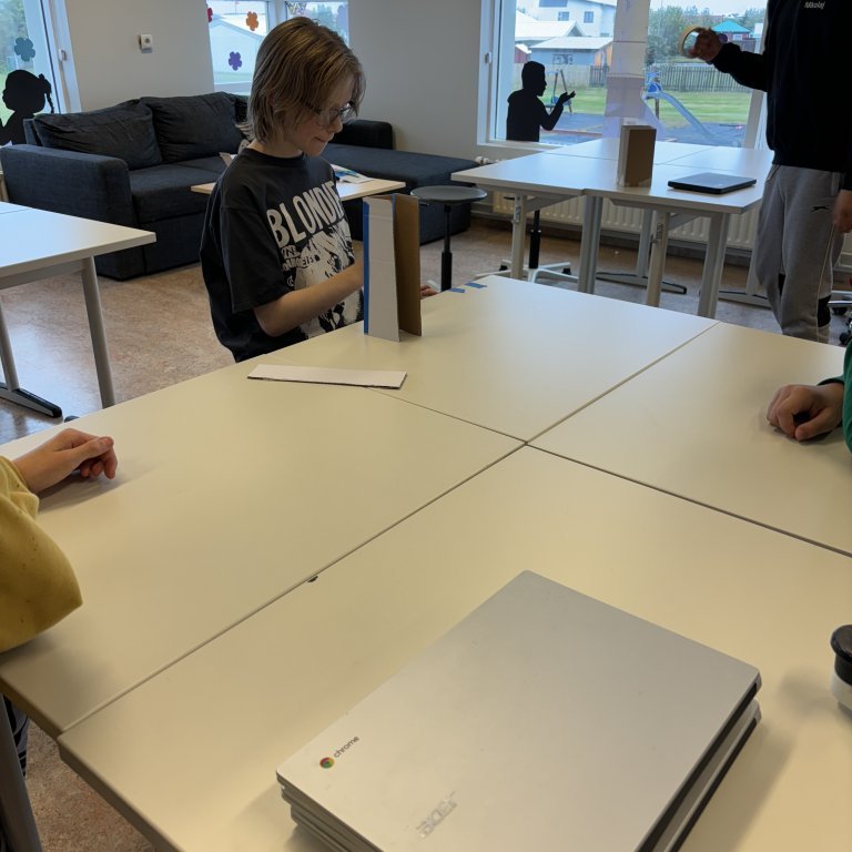 20240830_095254199_ios