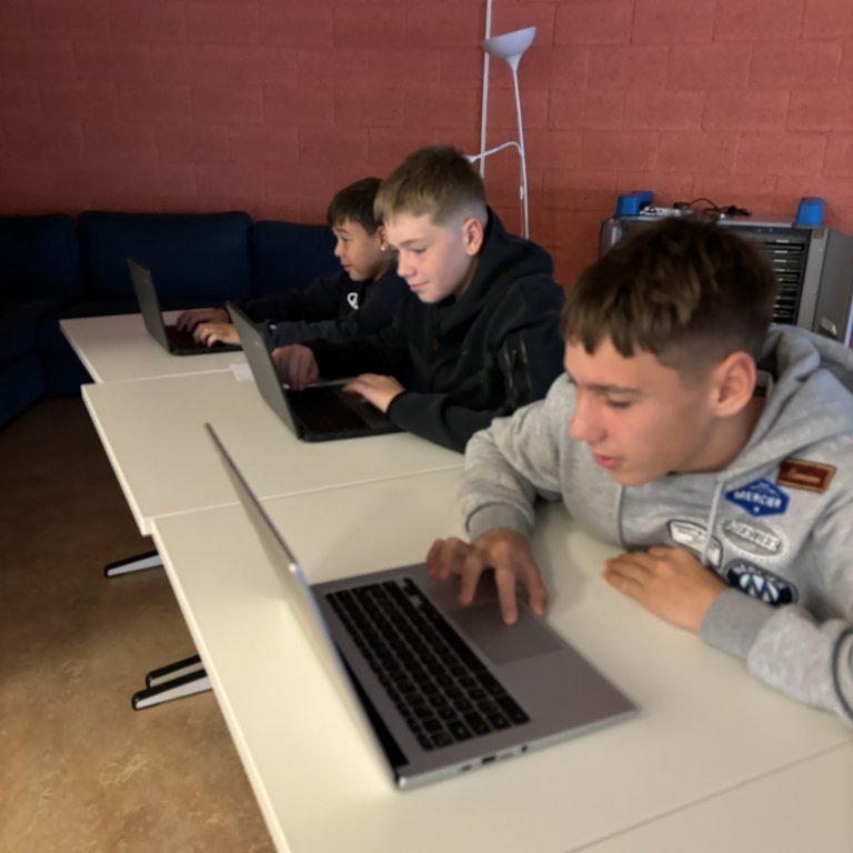 20240830_100000024_ios