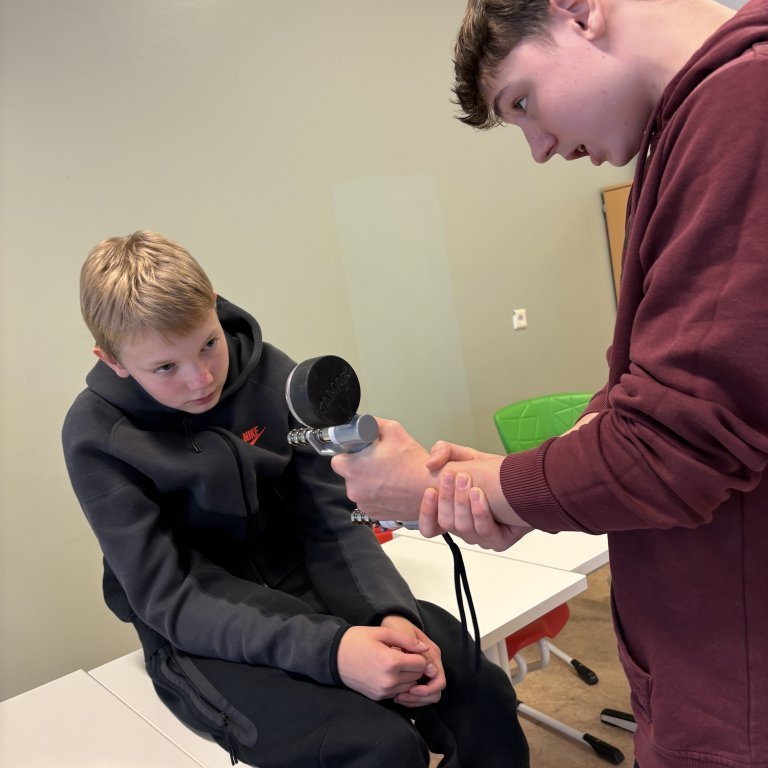 20240830_101028888_ios