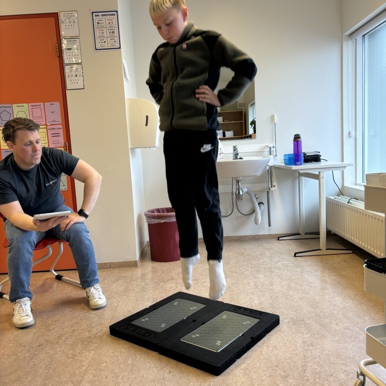 20240830_101146603_ios