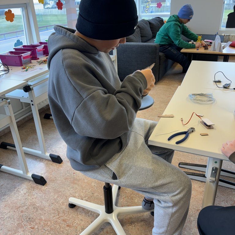 20240830_102924621_ios