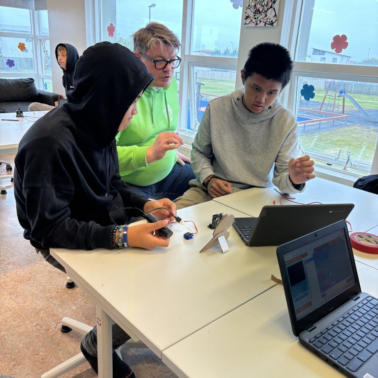 20240830_102941221_ios