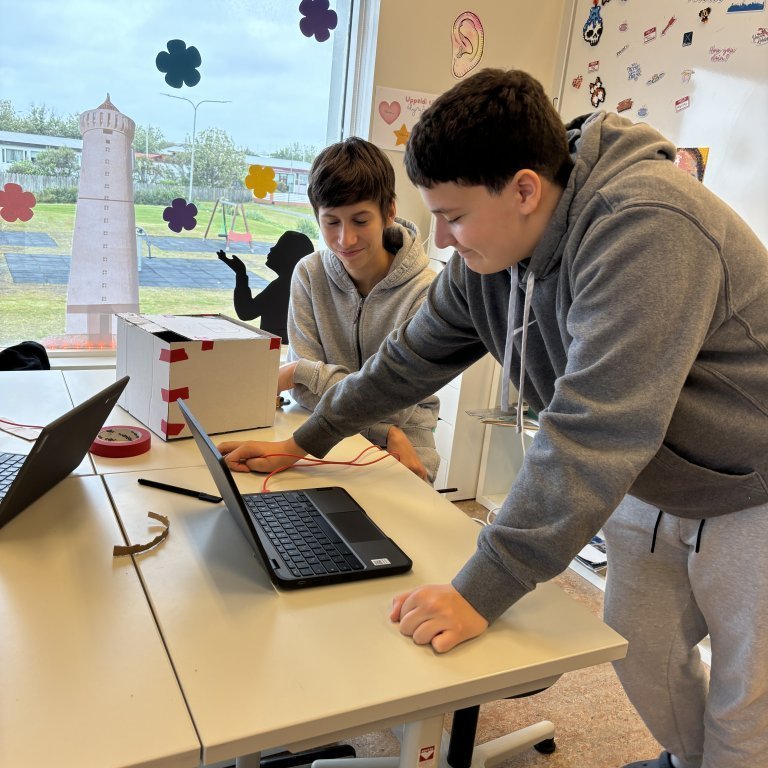 20240830_102952716_ios