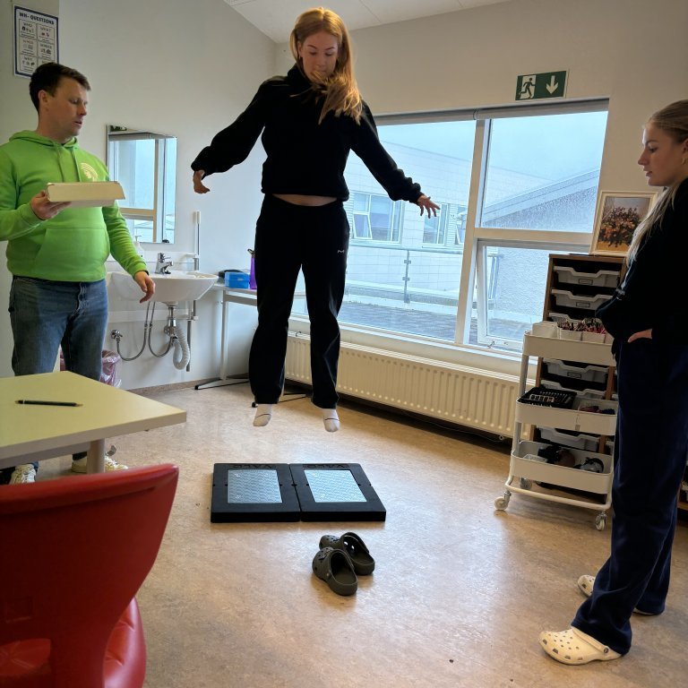 20240830_120929891_ios