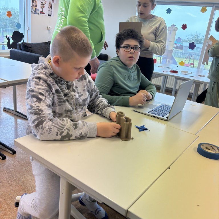 20240830_133251176_ios