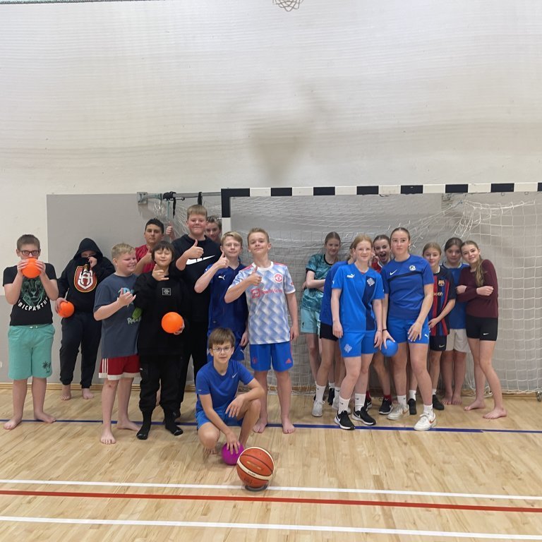 20221004_103349778_ios