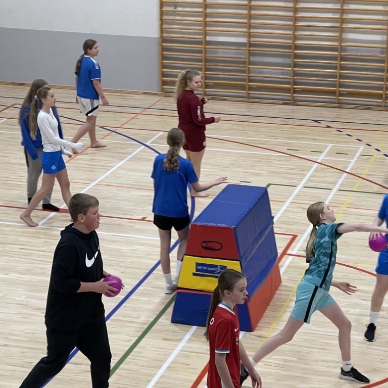 20221004_103706378_ios