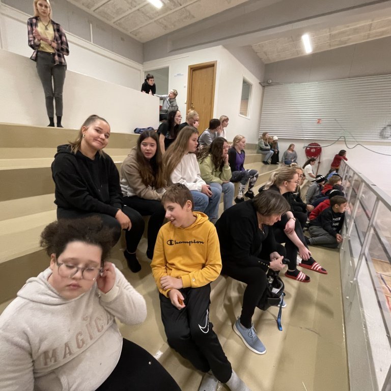 20211004_101734179_ios