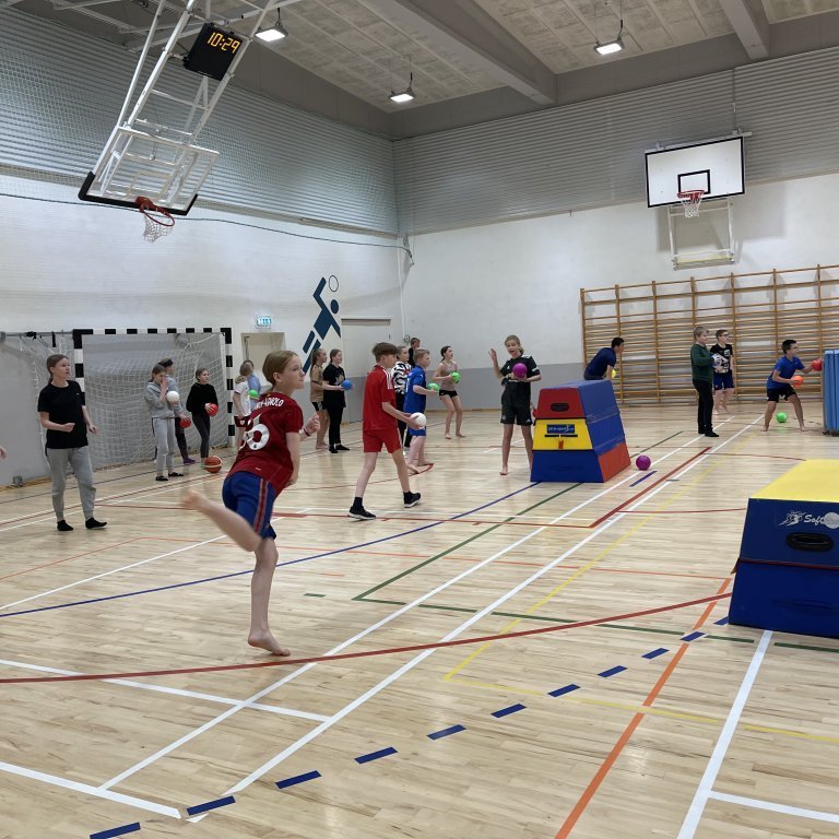 20211004_102907916_ios