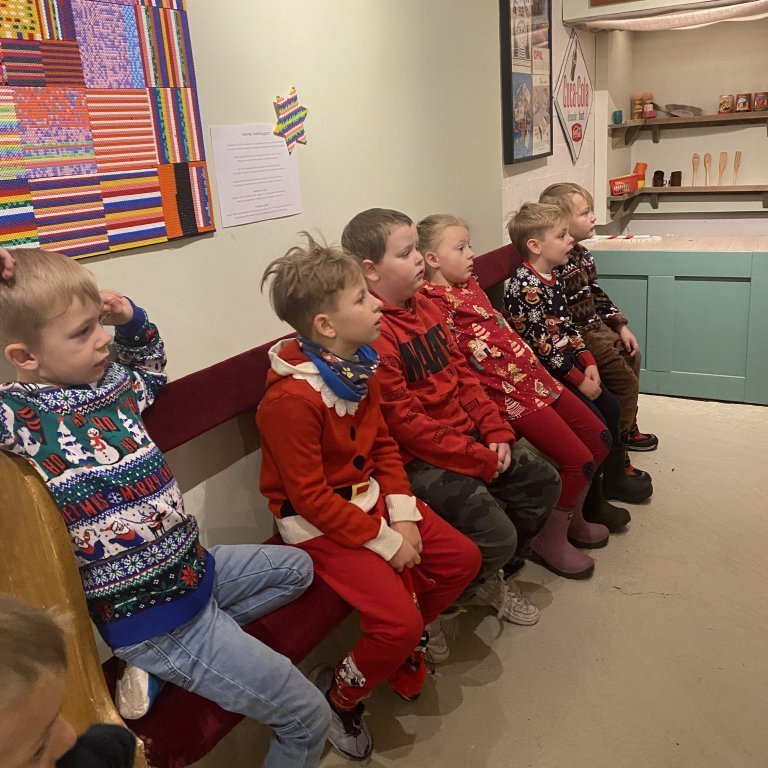 20231208_085417114_ios