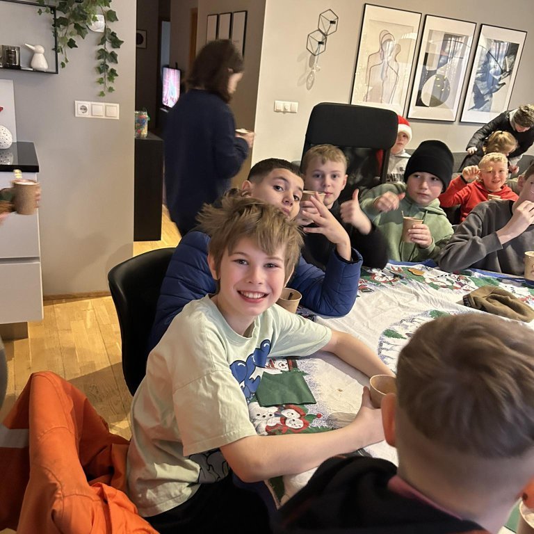 403404113_2092806861074386_8382650800567043419_n