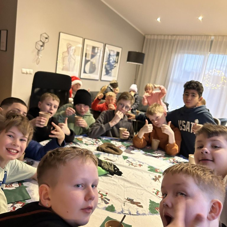 403713570_384985517353106_9015475162306037930_n