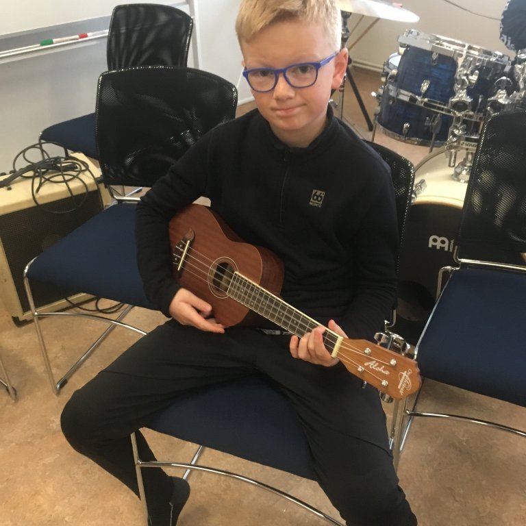 28f0065f52fcd87d742a36544b888688