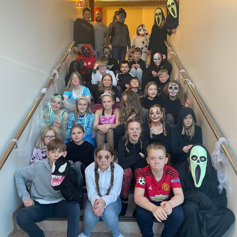 246435231_461576198617299_4688212244141576264_n