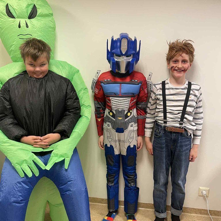 48b85064-9943-4165-9f96-b32b6379e005-1