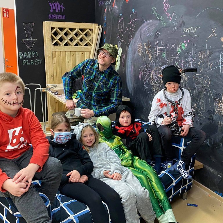 123200052_360706175040625_8555868624799442756_n